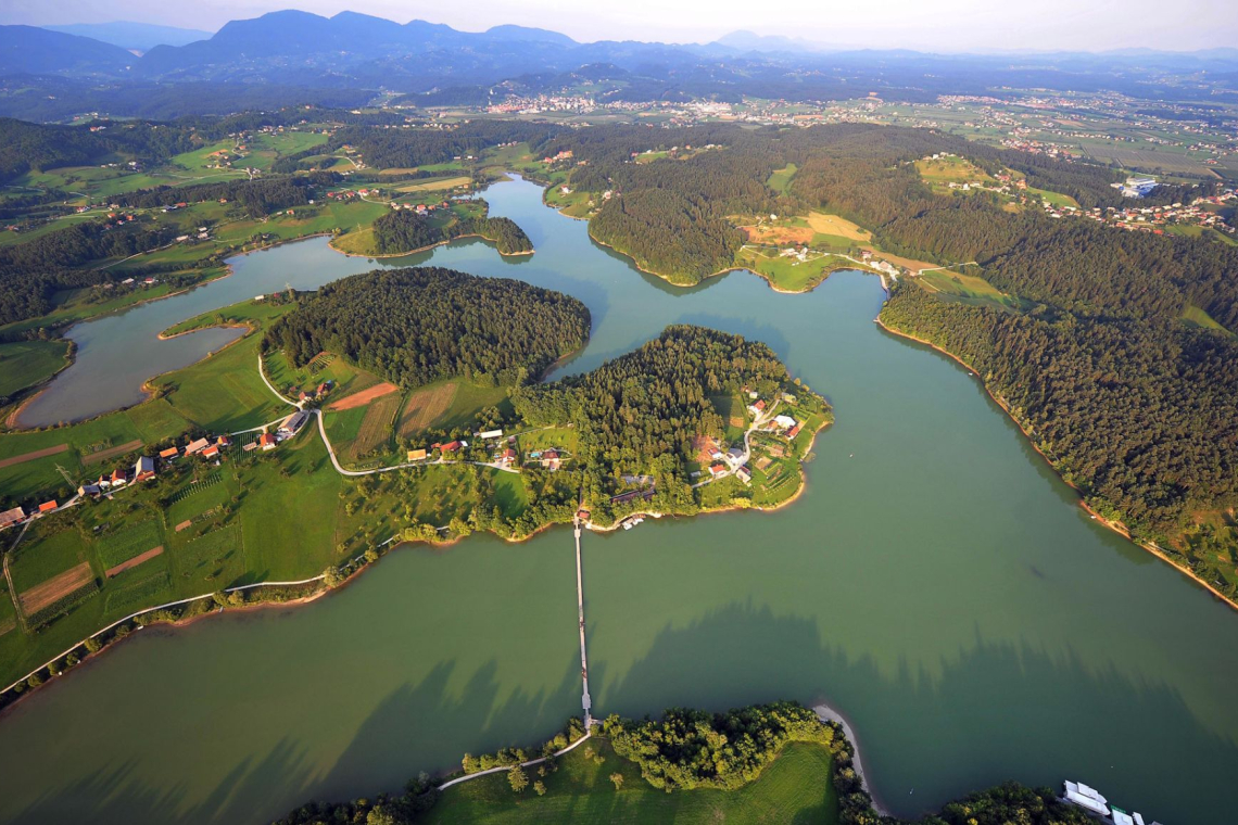 Šmartinsko jezero čaka postopna prenova in nove vsebine za obiskovalce